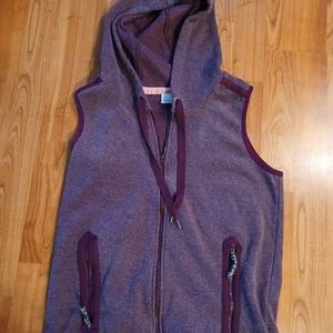 Columbia hooded vest womens size Med. Purple Full Zip